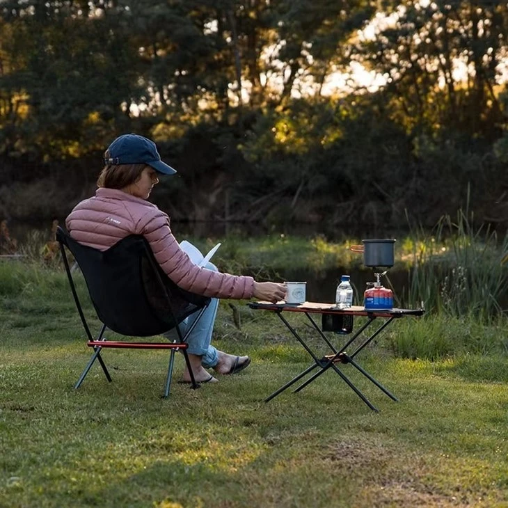 Outdoor Picnic Lightweight Folding Mesh Camping Table With Cup Holder suppliers